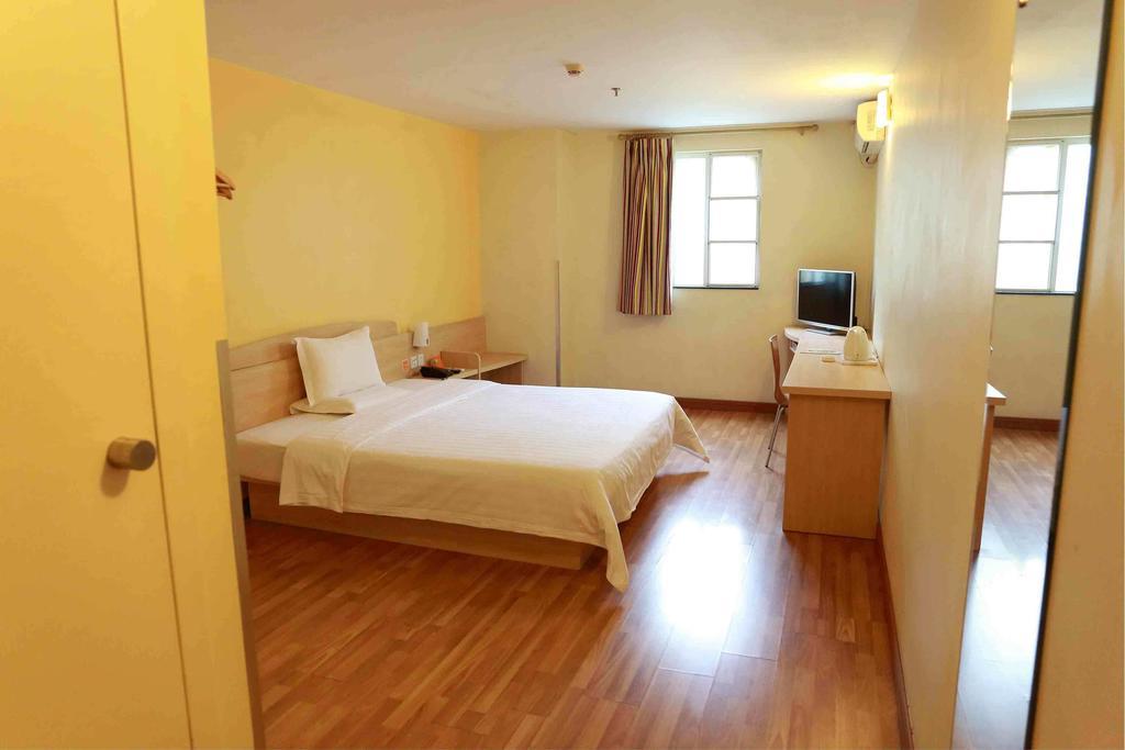 7Days Inn Tianjin Dongli District Jintang Bridge Экстерьер фото